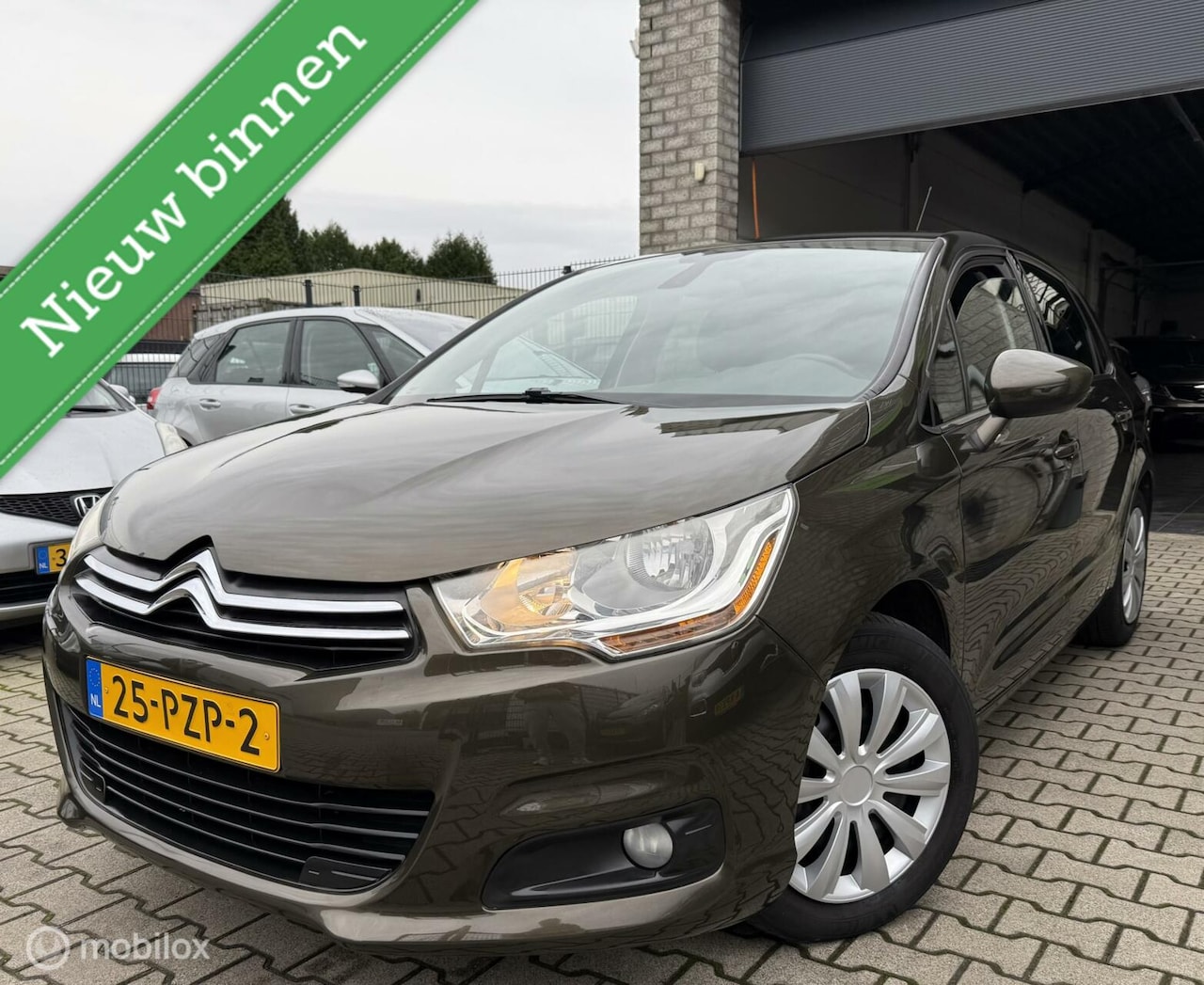 Citroën C4 - 1.6 VTi Tendance / Dealer onderh. /BJ 2011 /N.A.P - AutoWereld.nl