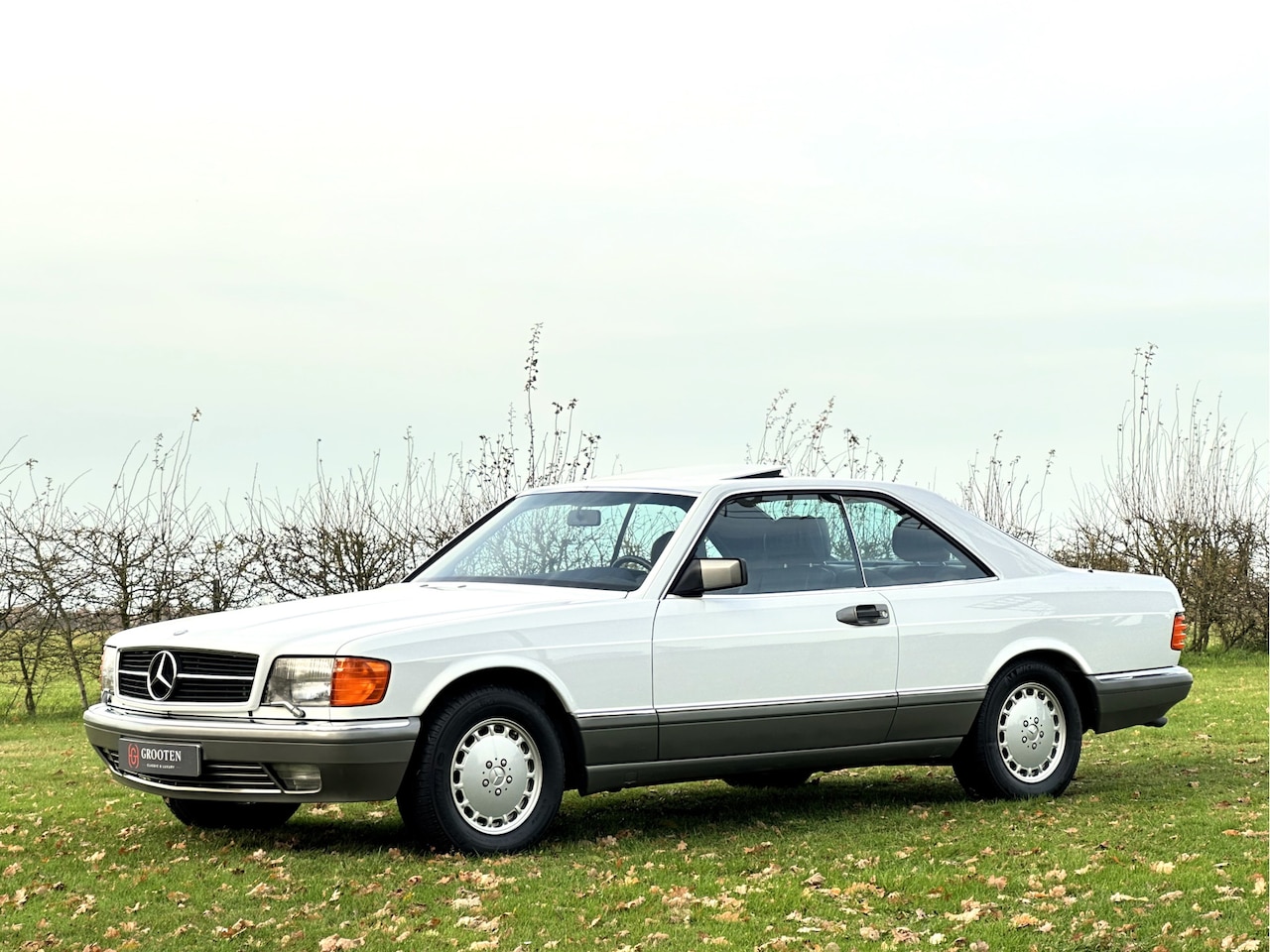 Mercedes-Benz S-klasse Coupé - 560 SEC - W126 - 19.000 km !! - AutoWereld.nl