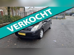 Toyota Prius - 1.5 VVT-i