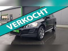 Volvo XC60 - 2.0 T5 Summum Volleder Trekhaak Cruise Airco Navi Pano Elec.stoelen met geheugen Stoel ver