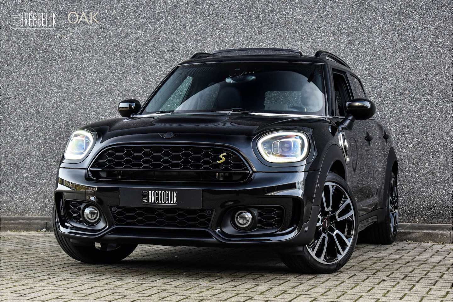 MINI Countryman - Cooper SE Hybrid ALL4 Aut. | JCW-Trim | Navi | Panorama | Leder | Memory | Head-Up | 19"LM - AutoWereld.nl