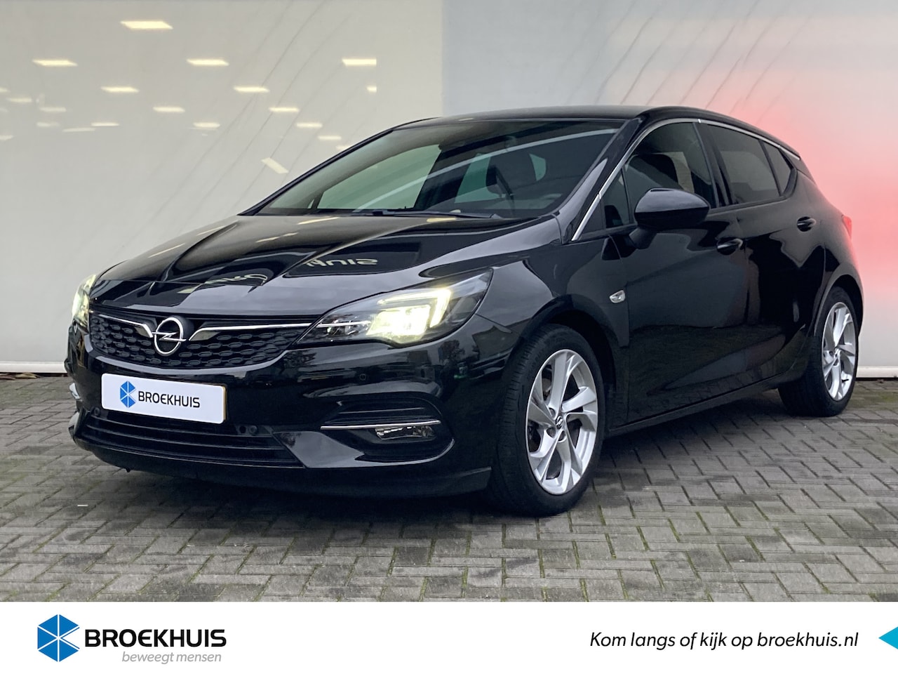 Opel Astra - 1.2 Launch Elegance | Plaatje !! | Airco | Camera | Cruise Control | Navigatie | PDC V+A | - AutoWereld.nl