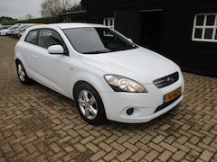 Kia Pro cee'd - 1.4 CVVT X-tra