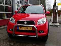 Daihatsu Terios - 1.5-16V EXPL. LE 2WD Trekhaak/ Airco/ Cruise