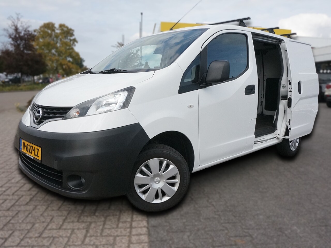 Nissan NV200 - 1.5 DCI DUBBELE SCHUIFDEUR CAMERA TREKHAAK CRUISE AIRCO - AutoWereld.nl