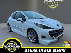 Peugeot 207 - 1.6-16V T Le Mans Met Airco Leer/alcantarra Speciale Uitvoering