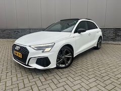 Audi A3 - 35 TFSI S-Line Digital Cockpit+Pano dak