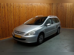 Peugeot 307 - SW 1.6 16v/ AUDIO/ CLIMA/ PANODAK