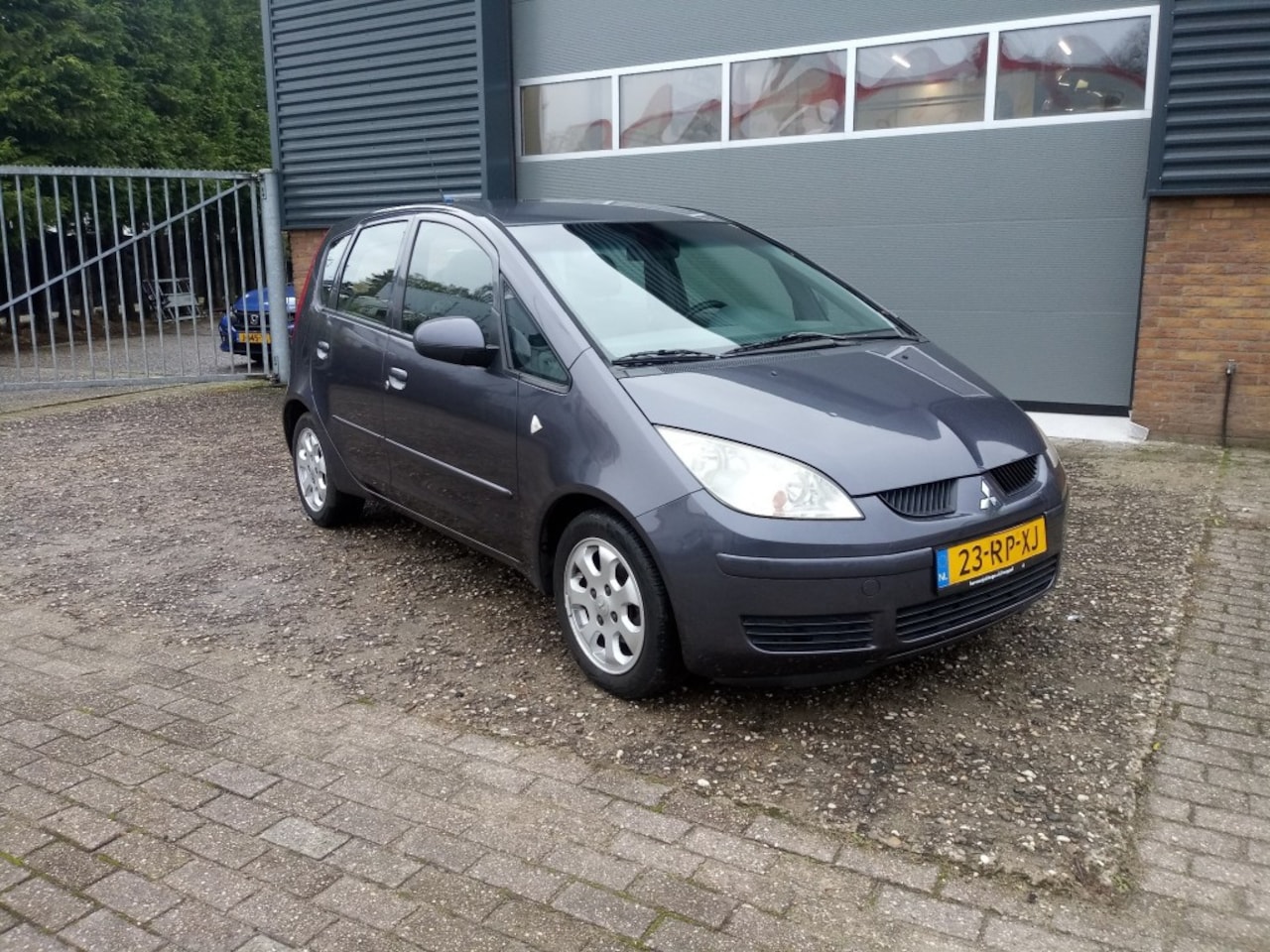 Mitsubishi Colt - 1.3i Invite 5 Drs Automaat - AutoWereld.nl