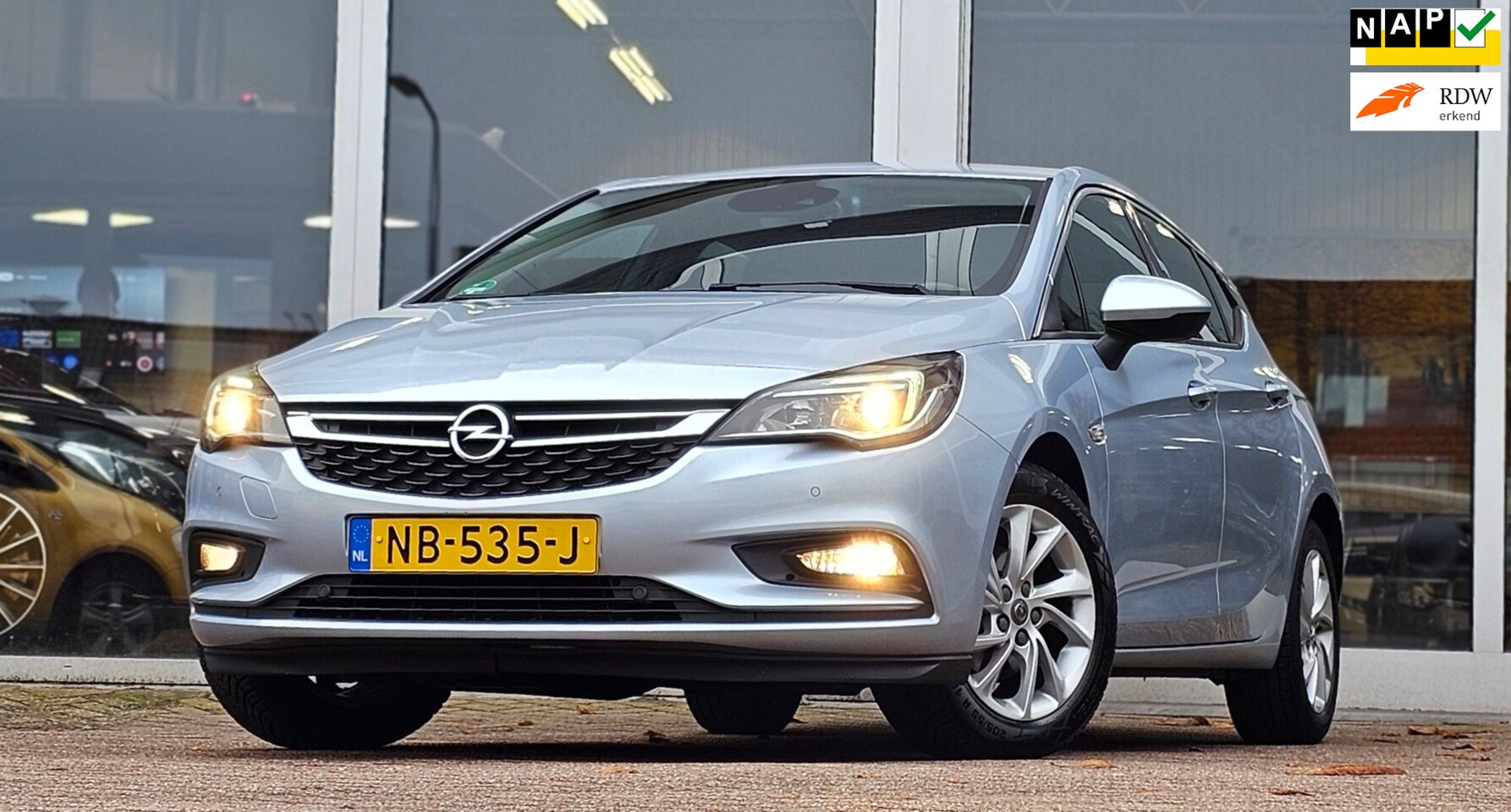 Opel Astra - 1.0i Innovation Android/apple Trekhaak Clima APK 11-2025 Mooi - AutoWereld.nl