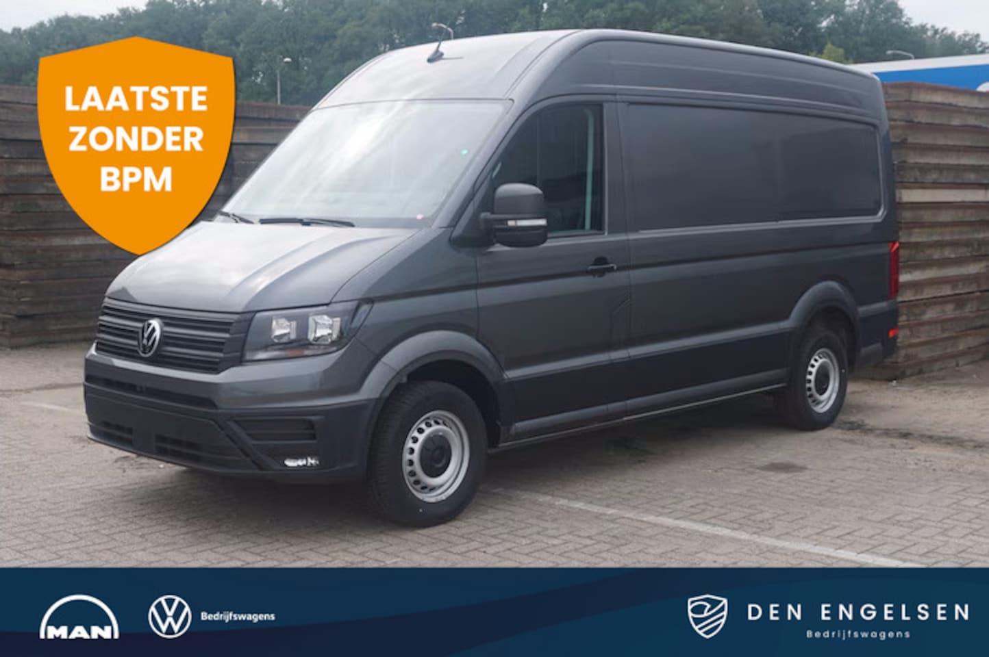 Volkswagen Crafter - 30 2.0 TDI L3H3 Highline 30 2.0 TDI 140PK L3H3 Highline, Modeljaar 2025, Navigatie, Trekhaak - AutoWereld.nl