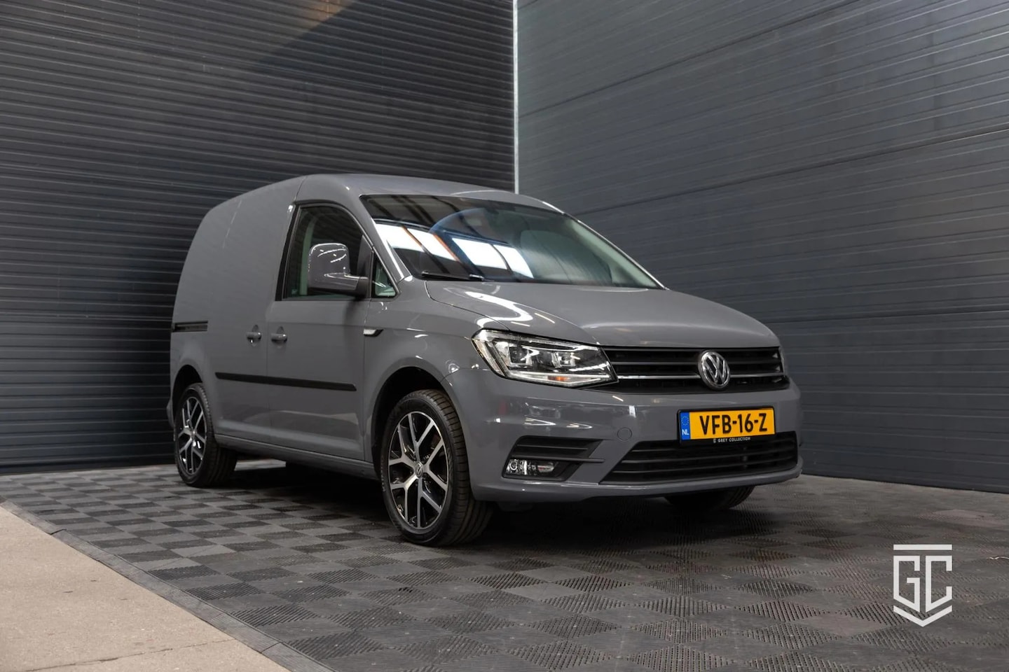 Volkswagen Caddy - 2.0 TDI L1H1 BMT Exclusive Edition 2.0 TDI L1H1 BMT Exclusive Edition - AutoWereld.nl