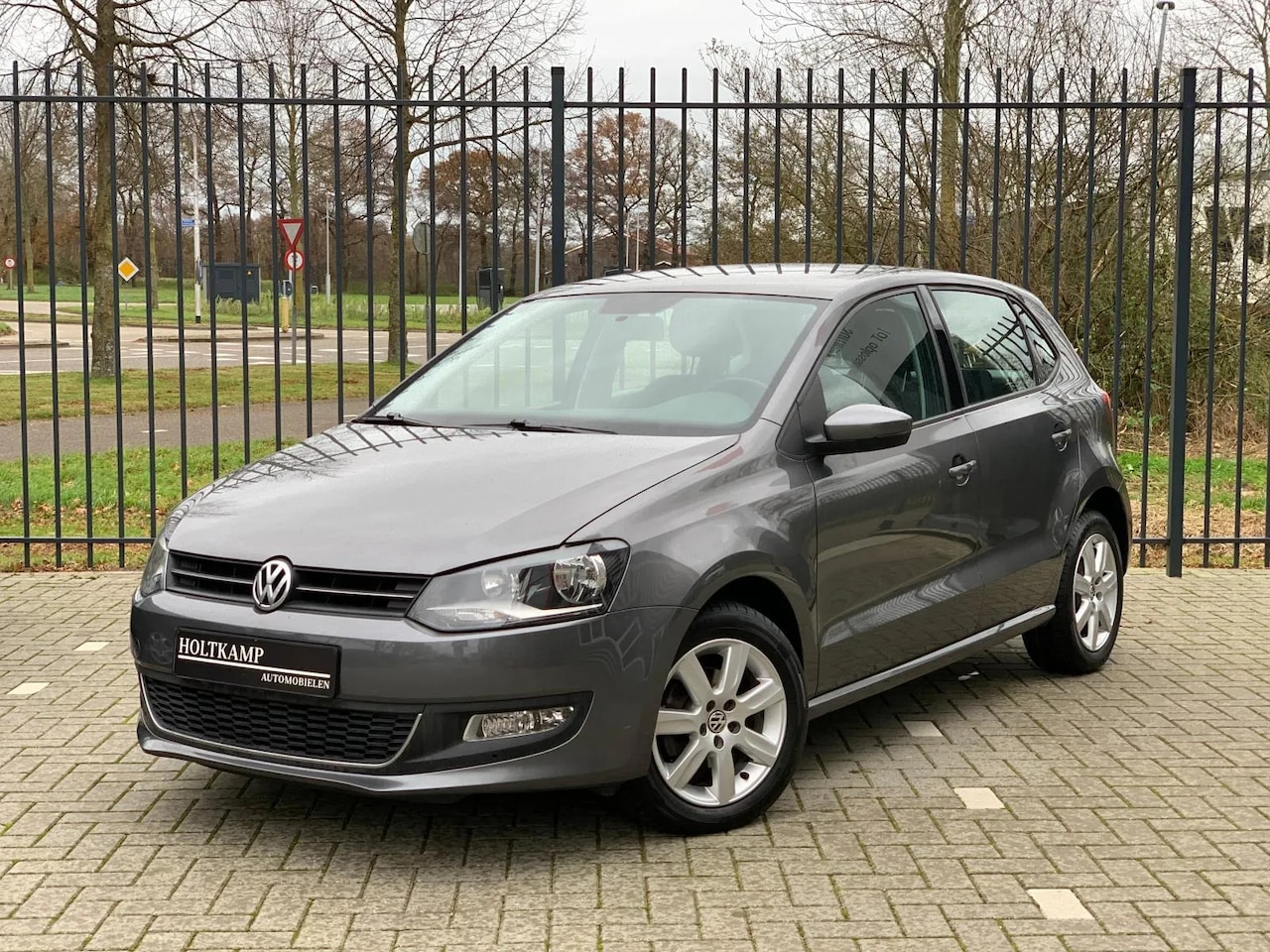 Volkswagen Polo - 1.4-16V HIGH LINE | AIRCO | ELC RAMEN | AUX | 5 DEURS - AutoWereld.nl