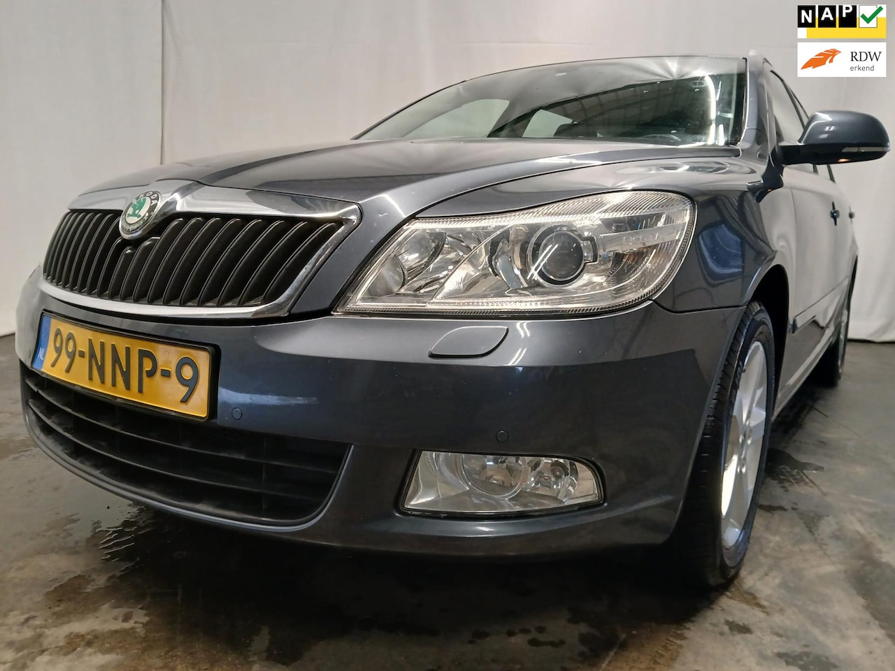 Skoda Octavia Combi - 1.2 TSI Elegance Business Line - Schade - BPM - AutoWereld.nl