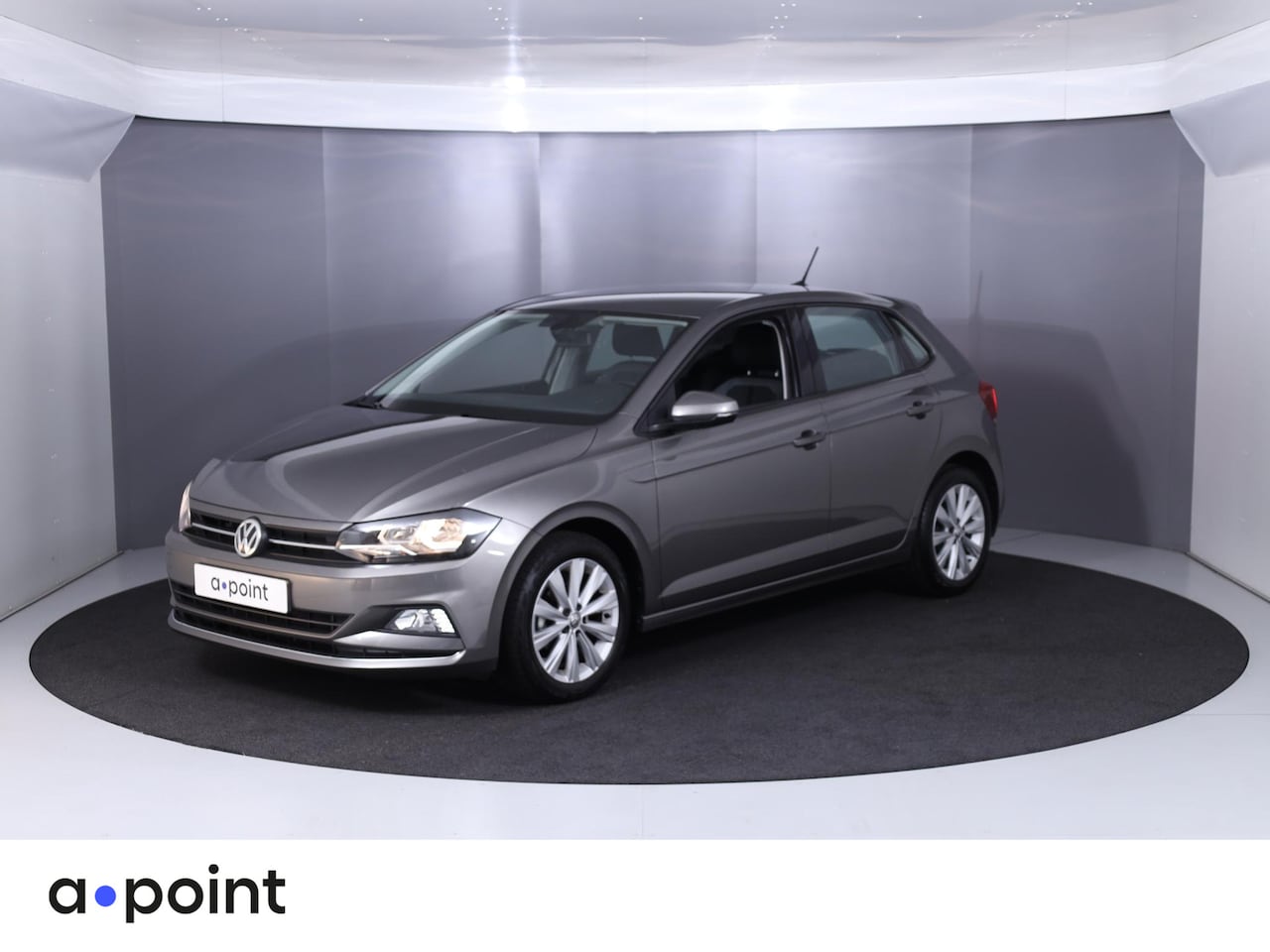 Volkswagen Polo - 1.0 TSI Highline 95 pk Automaat (DSG) | Navigatie | Autom. airco | Adaptieve cruise contro - AutoWereld.nl