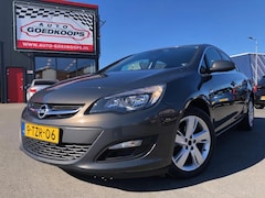 Opel Astra - 1.4 Turbo 140pk S/S Berlin 4drs sedan 75dkm. + NAP voor 9495.- euro