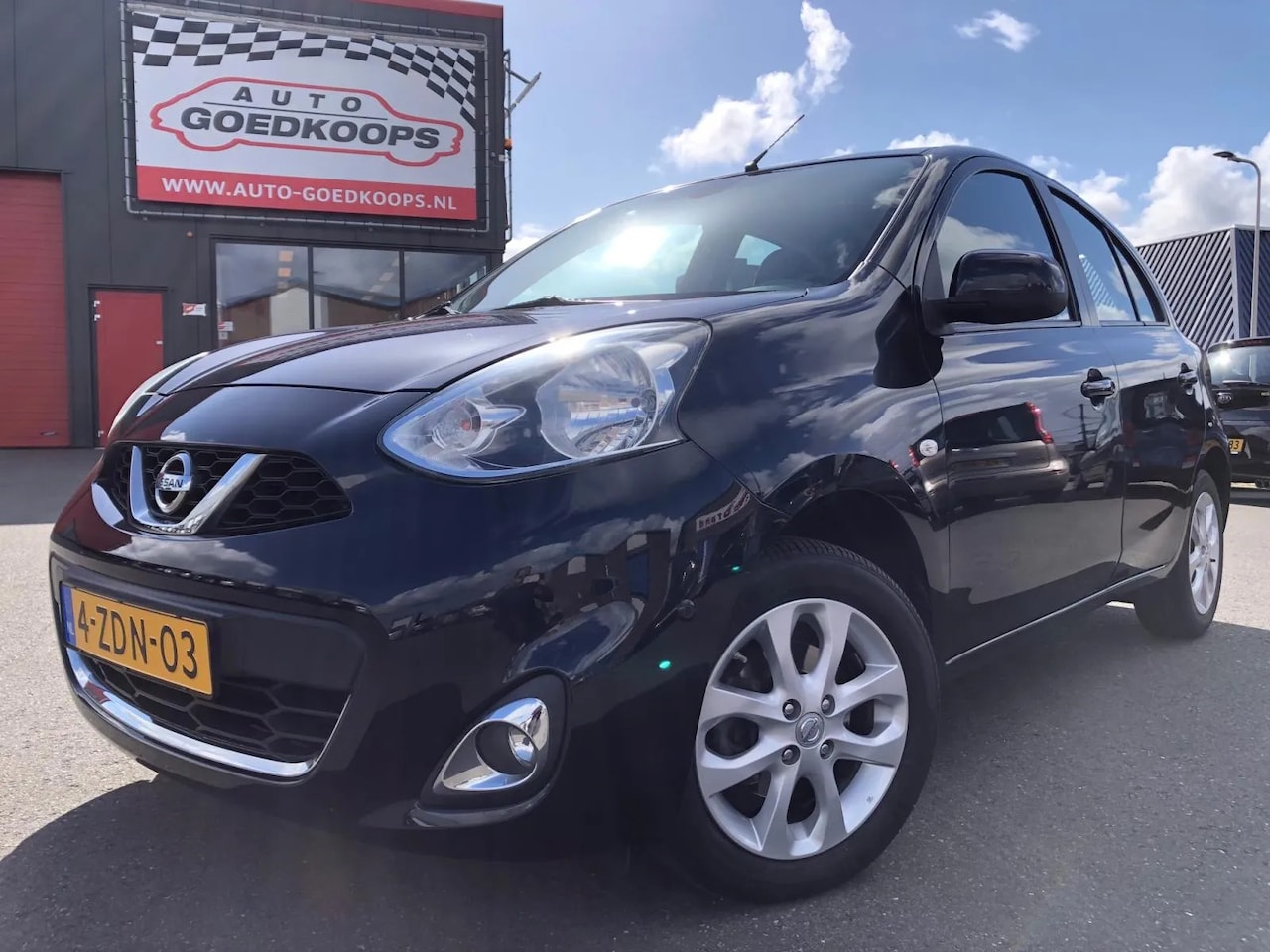 Nissan Micra - 1.2 DIG-S Connect Edition 72KW 106dkm. + NAP voor 6999.- euro - AutoWereld.nl