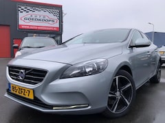 Volvo V40 - 1.6 T3 Momentum met NAP voor 11999.- euro