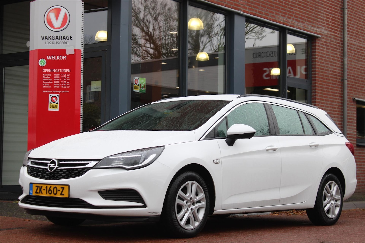 Opel Astra Sports Tourer - 1.0 Turbo *Business* | Carplay | Navigatie | A/C | Cruise Control | Orig. NL | - AutoWereld.nl