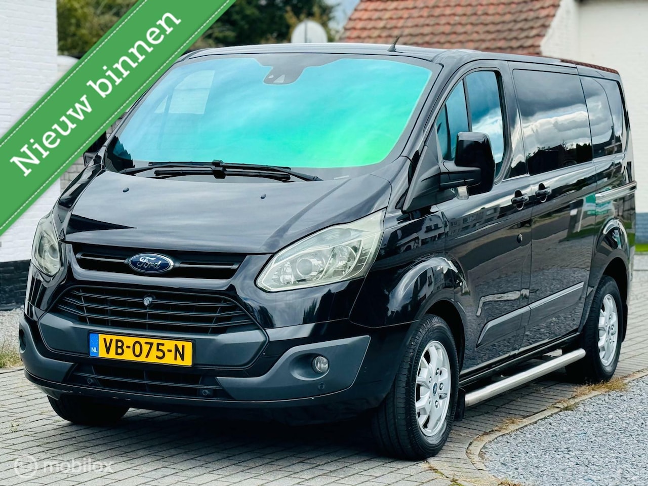 Ford Transit Custom - 270 2.2 TDCI L1H1 Limited DC 270 2.2 TDCI L1H1 Limited DC - AutoWereld.nl