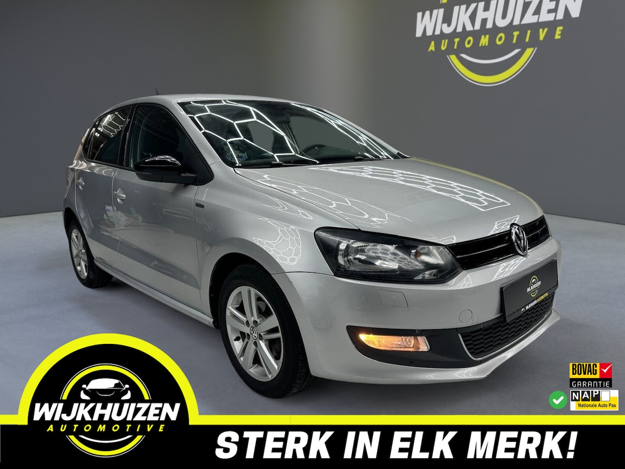 Volkswagen Polo - 1.0 Met Airco !!! 5 deurs !!! Parkeeersensoren !!! - AutoWereld.nl