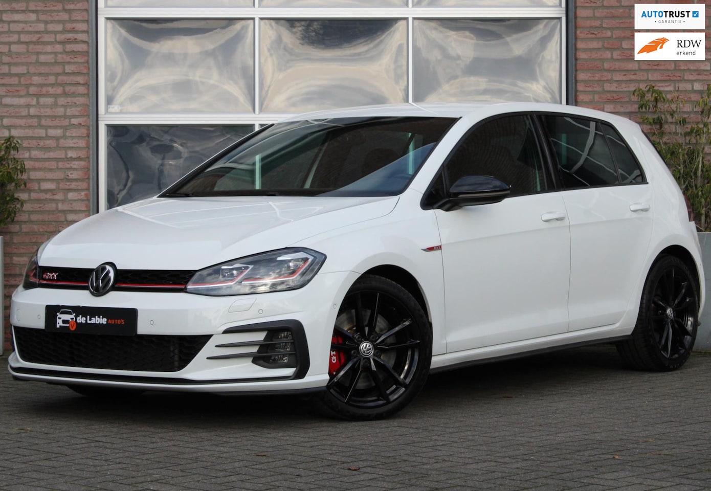 Volkswagen Golf - 2.0 TSI GTI Performance Digitaal / DSG automaat / - AutoWereld.nl