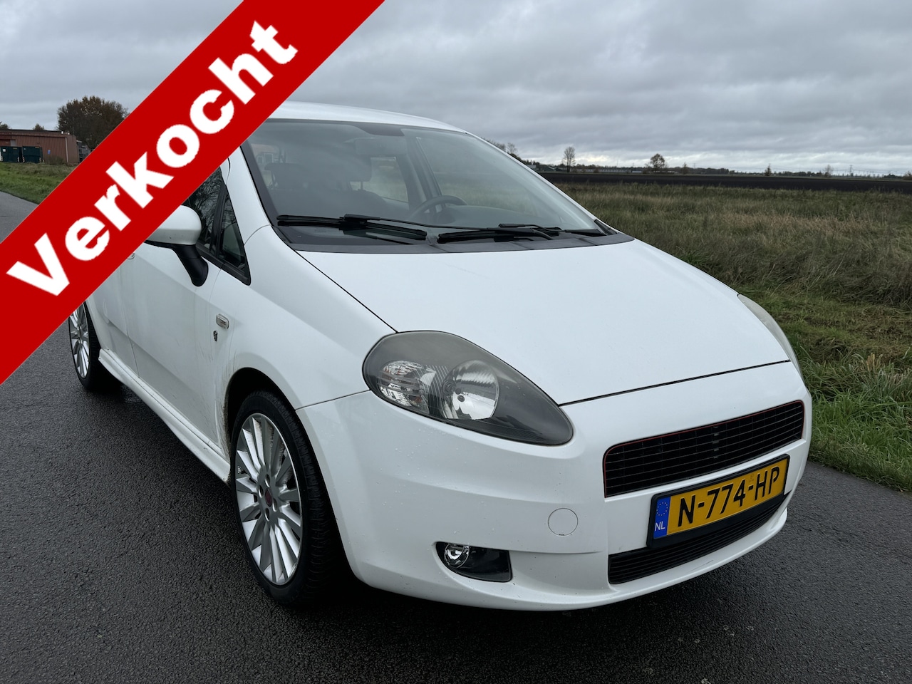 Fiat Grande Punto - 1.4-16V Racing Airco/5-DRS / APK 10-2025 - AutoWereld.nl