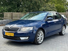 Skoda Octavia - 1.2 TSI Greentech Ambition Businessline Airco/Cruise/navi