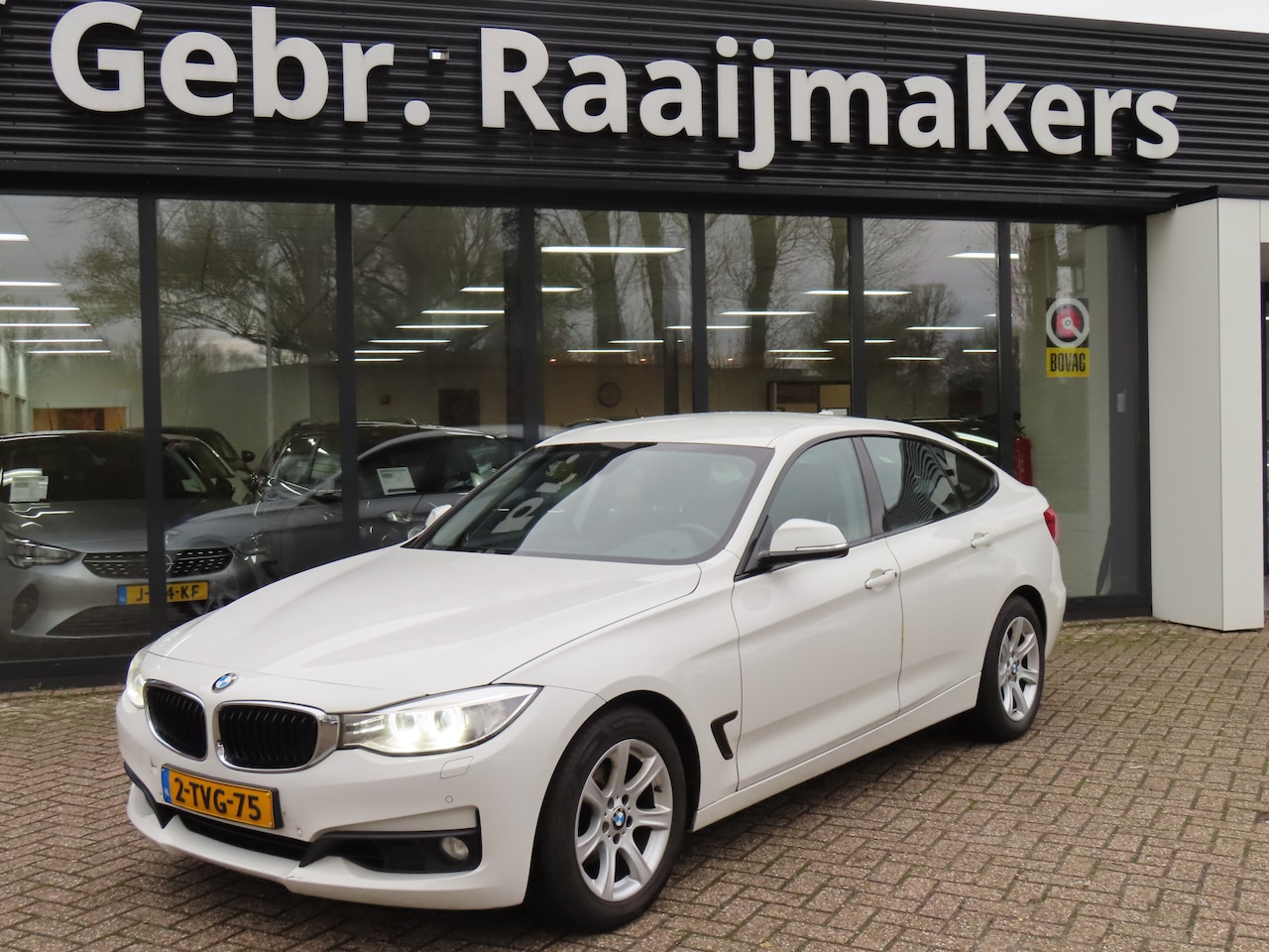 BMW 3-serie Gran Turismo - 320i Executive *Xenon*Navigatie*EXPORT EX/BPM* - AutoWereld.nl