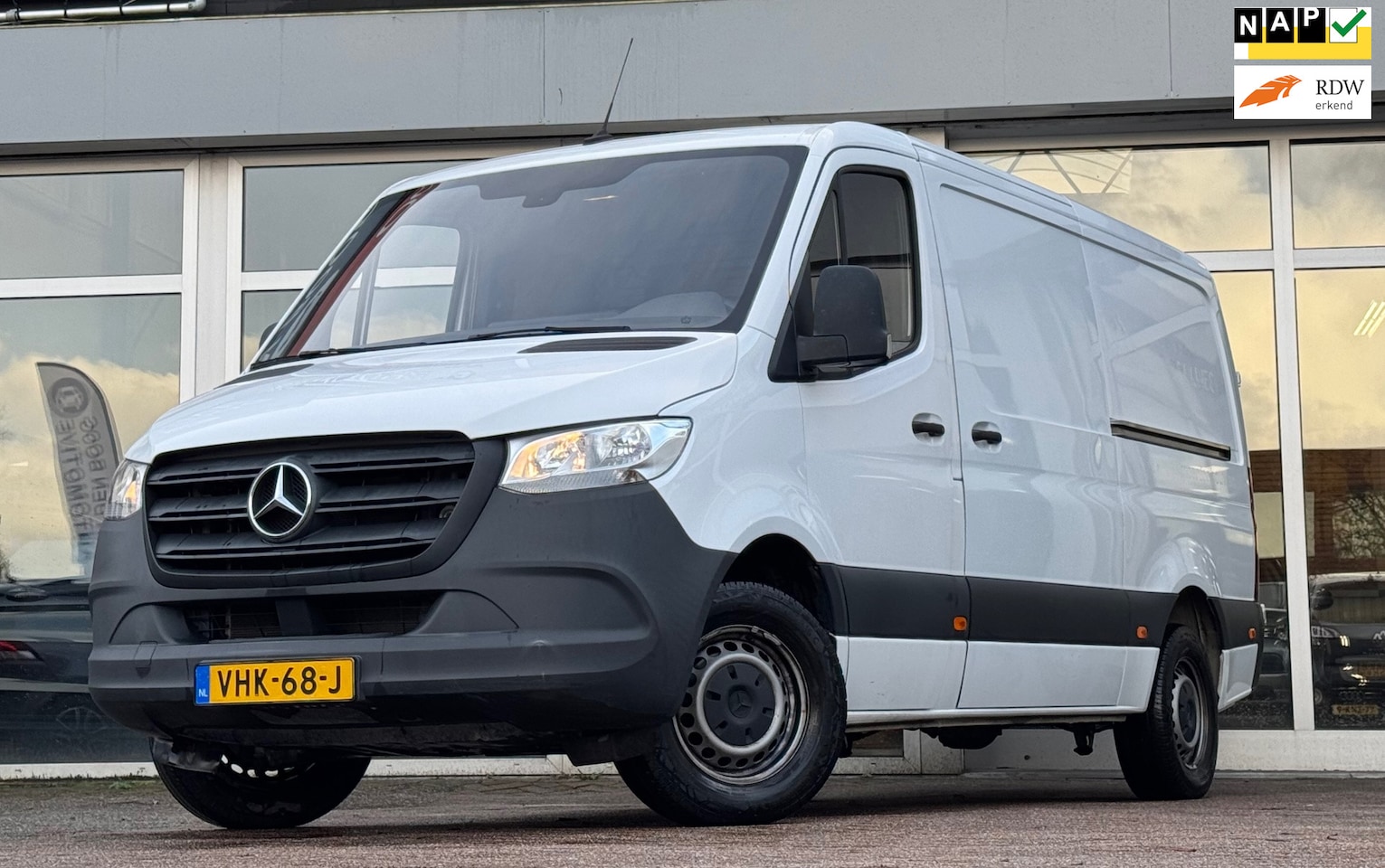 Mercedes-Benz Sprinter - 311 1.9 CDI L2H1 Camera Trekhaak Apple/Android auto - AutoWereld.nl