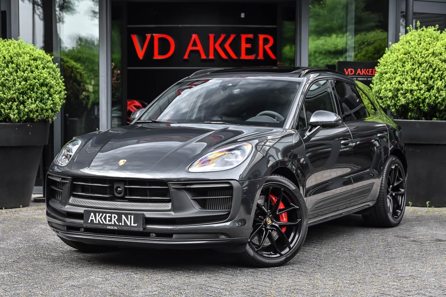 Porsche Macan - GTS LUCHTVERING+ACC+SPORTCHRONO+PANO.DAK (440 PK) - AutoWereld.nl