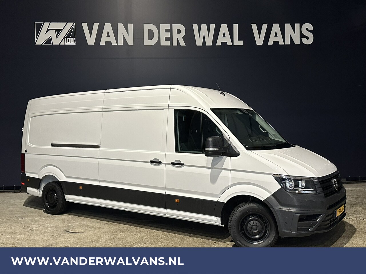 Volkswagen Crafter - 2.0 TDI 141pk L4H3 L3H2 Euro6 Airco | Camera | Apple Carplay | Cruisecontrol Android Auto, - AutoWereld.nl