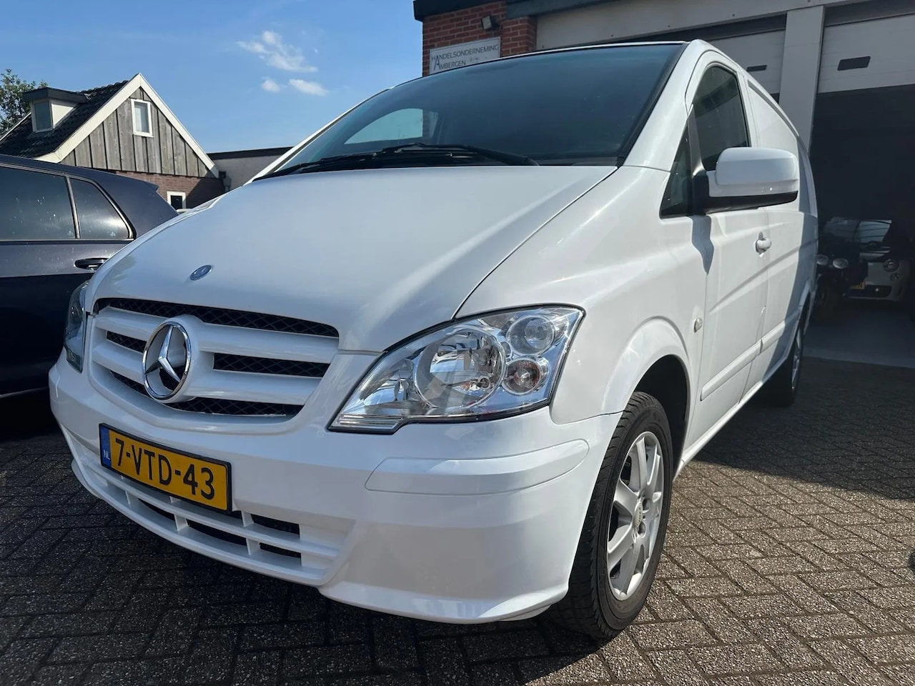 Mercedes-Benz Vito - 110 CDI 320 Functional Lang 110 CDI 320 Functional Lang - AutoWereld.nl