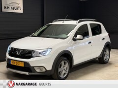 Dacia Sandero Stepway - 0.9 TCe Laureate Automaat Navi Airco Mooi