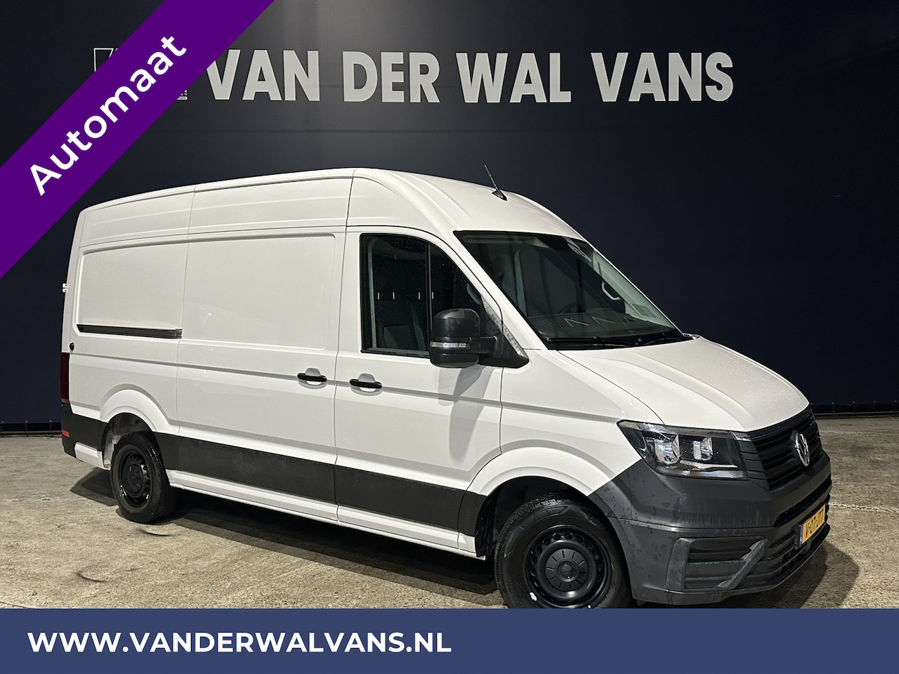 Volkswagen Crafter - 2.0 TDI 141pk Automaat L3H3 L2H2 Euro6 Airco | Camera | Navigatie | Chauffeursstoel, Bijri - AutoWereld.nl