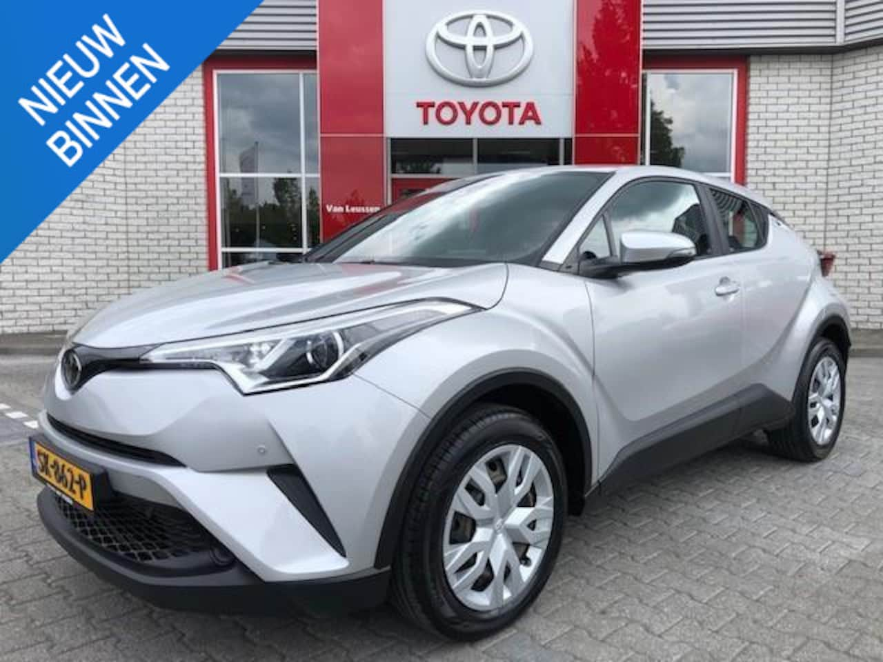 Toyota C-HR - 1.2T COMFORT DEALER ONDERHOUDEN AFN.TREKHAAK PARKEERSENSOR AIRCO EL-RAMEN/SPIEGELS - AutoWereld.nl