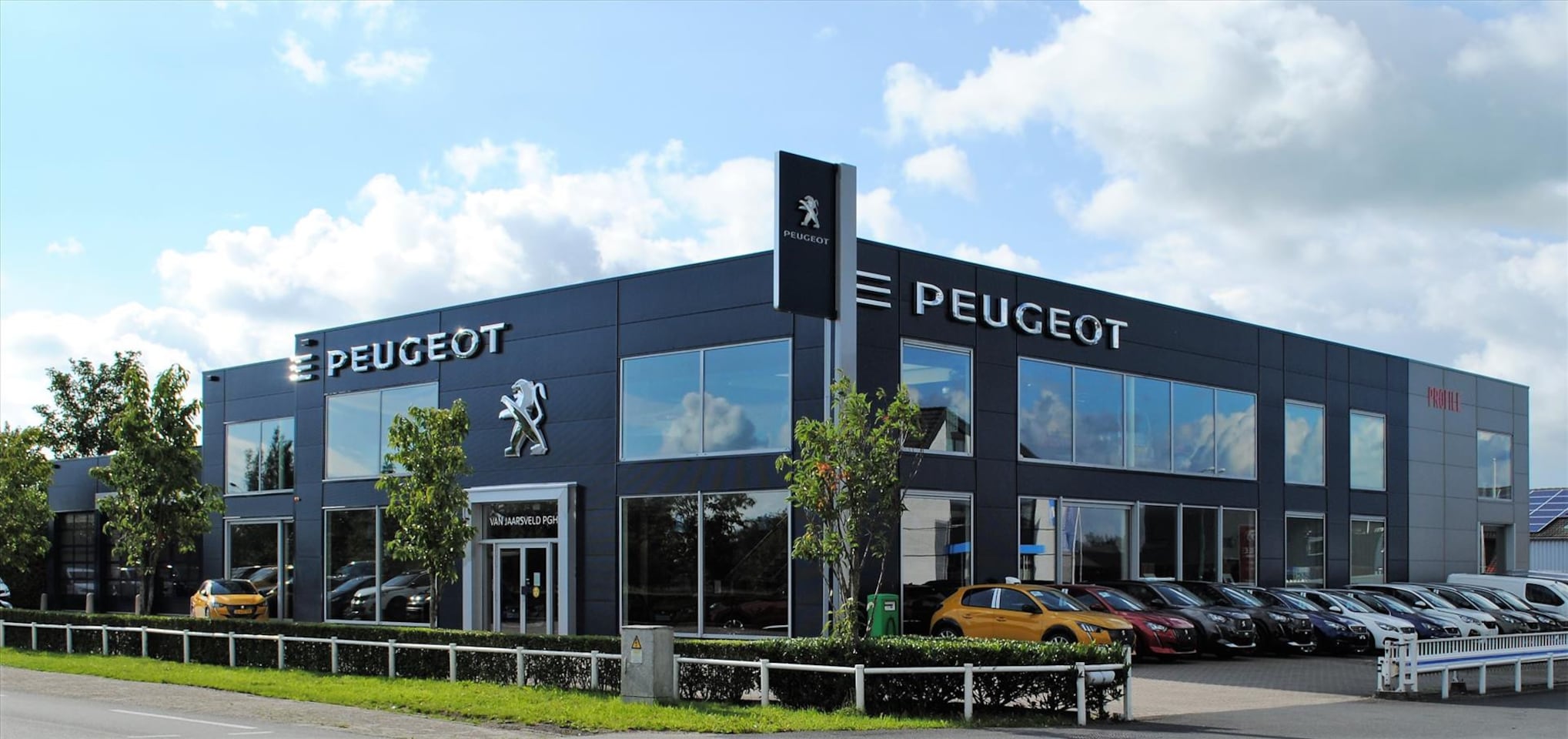 Peugeot Expert - Asphalt GB Long 2.0 BlueHDi 180pk 3p. EAT8 - AutoWereld.nl