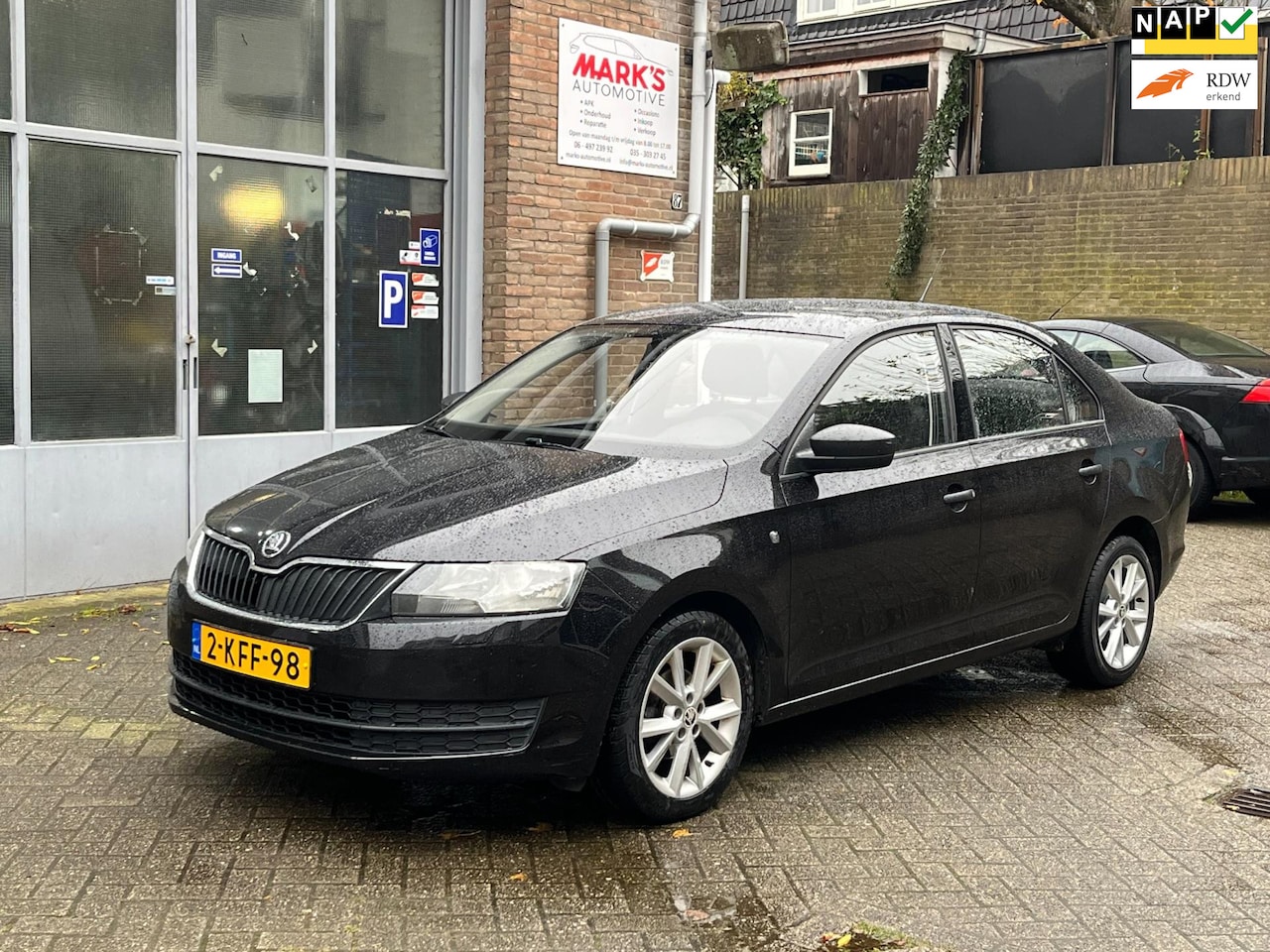 Skoda Rapid - 1.2 TSI Greentech Comfort Go 1.2 TSI Greentech Comfort Go Nieuwe APK - AutoWereld.nl