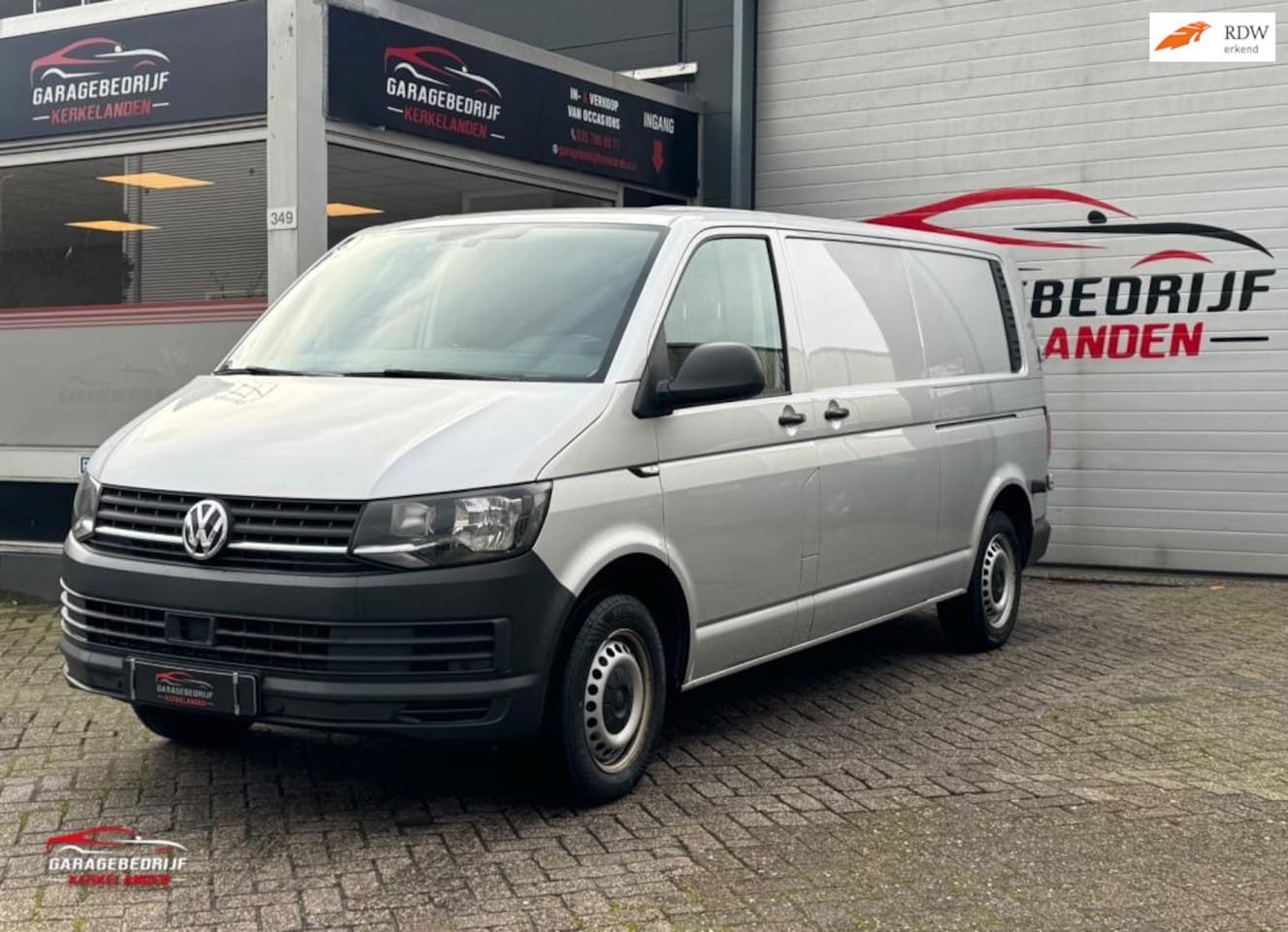 Volkswagen Transporter - 2.0 TDI L2H1 T6 Automaat - AutoWereld.nl