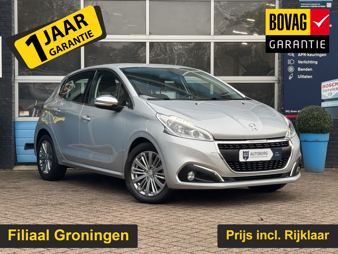 Peugeot 208 - 1.2 PureTech Allure | Climate Control | Achteruitrijcamera | Apple Carplay | Rijklaar + 12 - AutoWereld.nl