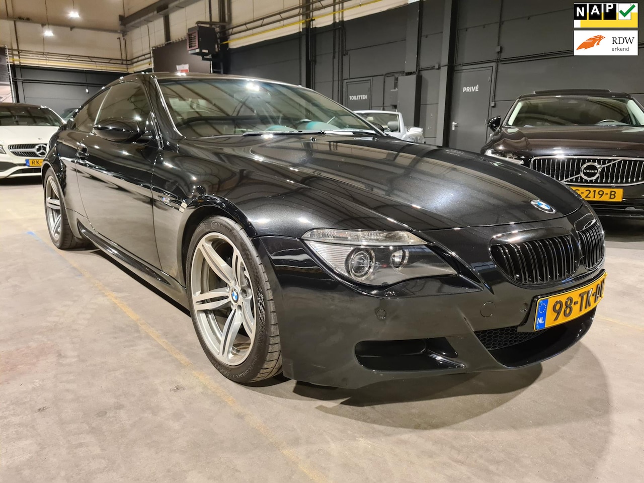 BMW M6 - 6-serie 5.0 V10 - Carbon dak - Alcantara hemel - Perfecte staat - AutoWereld.nl