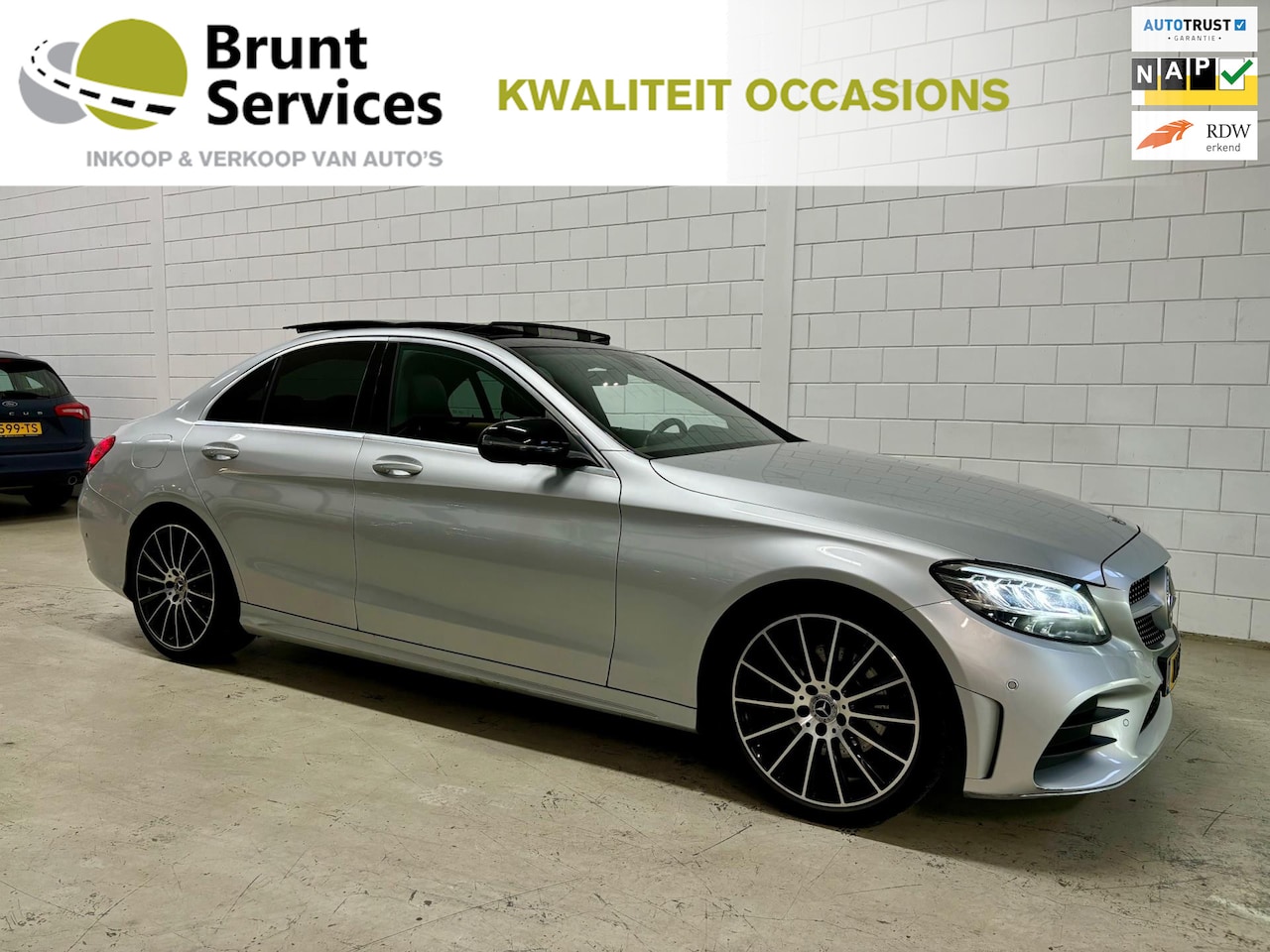 Mercedes-Benz C-klasse - 200 Business Solution AMG Pakket BJ.19|Panodak|184Pk|Automaat|Vol Opties !! - AutoWereld.nl