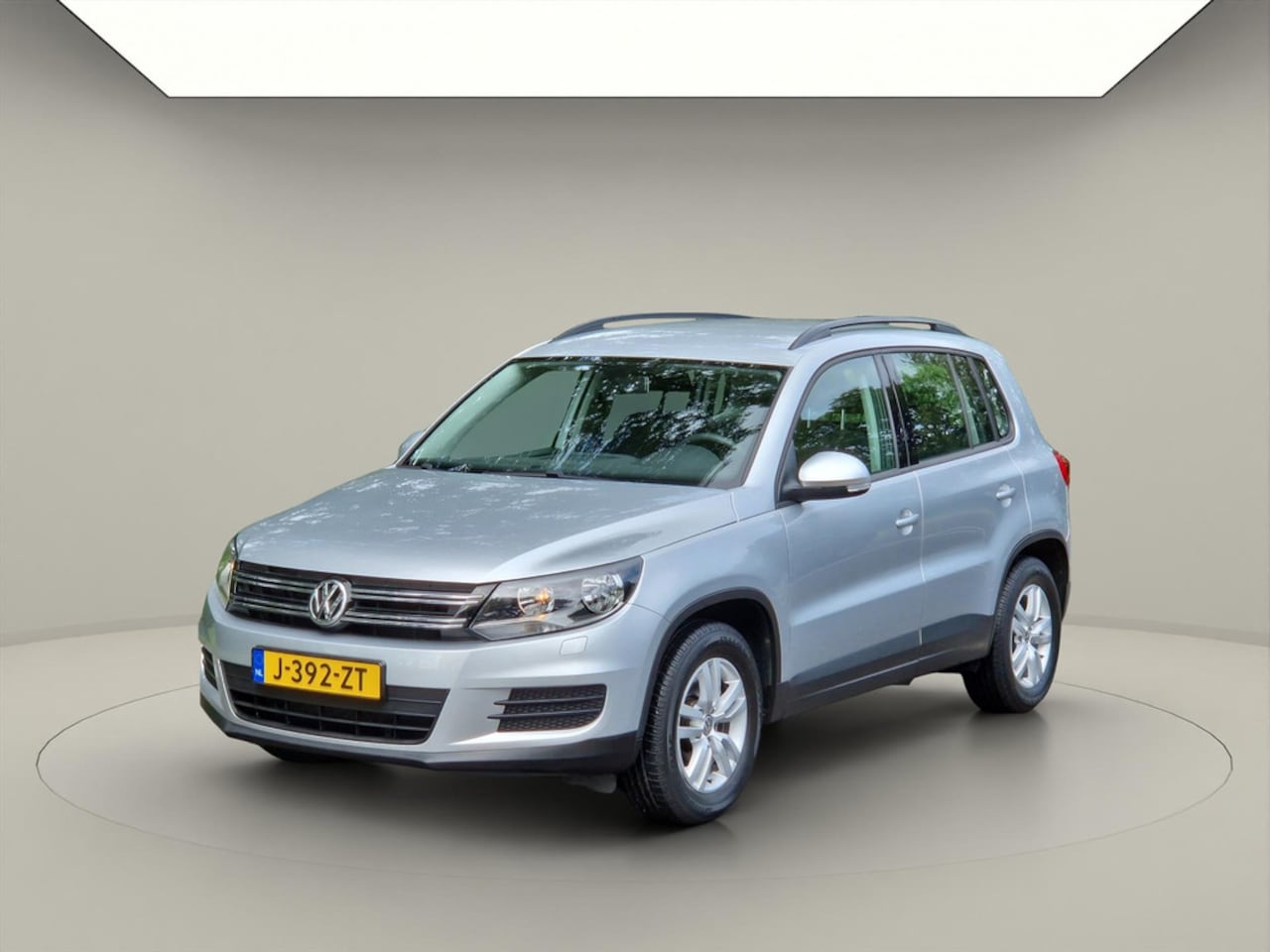 Volkswagen Tiguan - 1.4 TSI Carplay / Android Auto - Trekhaak - AutoWereld.nl