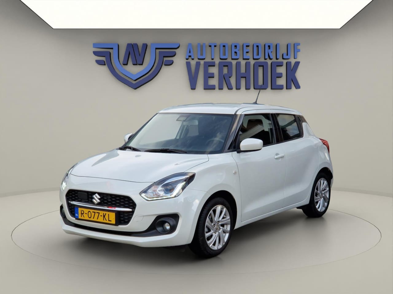 Suzuki Swift - 1.2 Select Smart Hybrid Carplay - Adaptieve Cruise Control - AutoWereld.nl