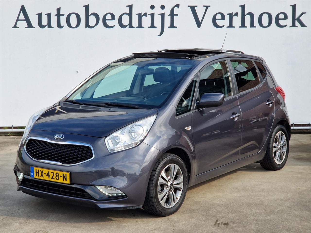 Kia Venga - 1.4 CVVT 90pk Dynamic Plus Line | Trekhaak | Panodak | NL Auto | - AutoWereld.nl