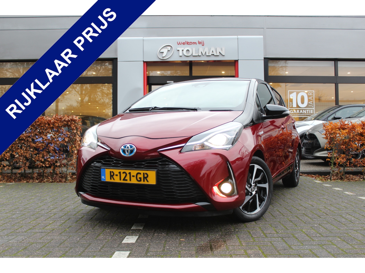 Toyota Yaris - 1.5 Hybrid Dynamic Bi-Tone | Rijklaar | ''Trekhaak'' | Apple/Android | Camera | LMV | Clim - AutoWereld.nl