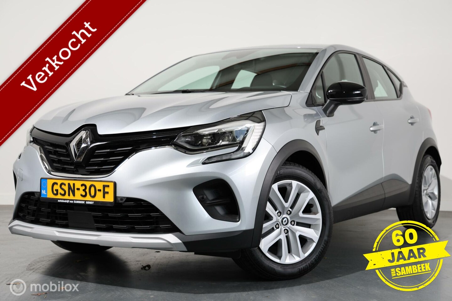 Renault Captur - 1.6 E-Tech 145 Hybrid Busisness - NAVI - AUTOMAAT - CAMERA - AutoWereld.nl