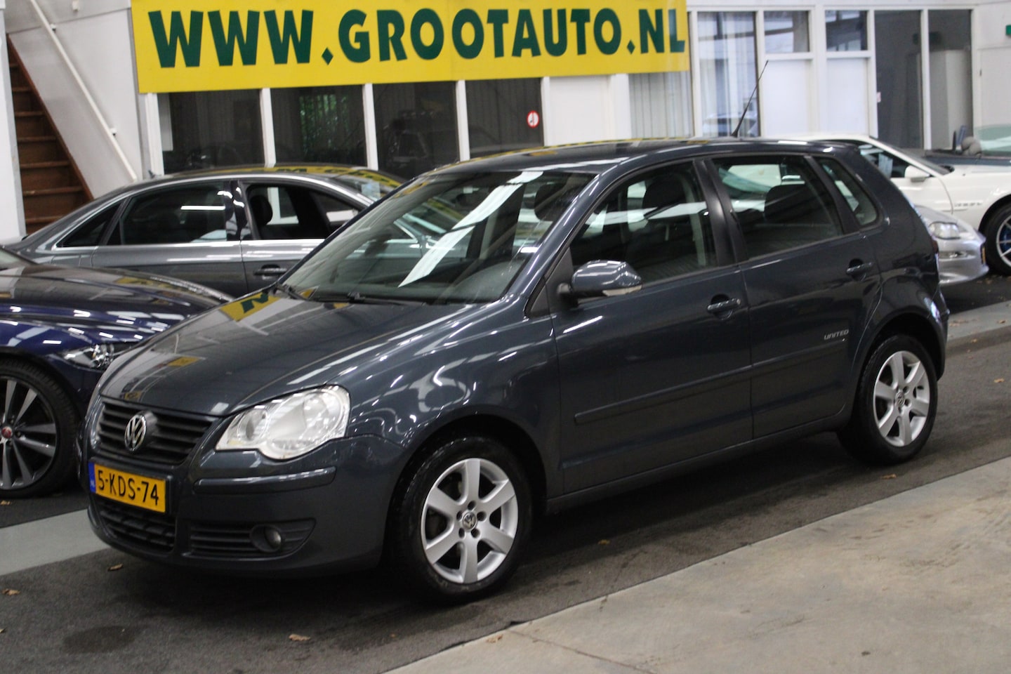 Volkswagen Polo - 1.2 Trendline Airco, Isofix, Stuurbekrachtiging - AutoWereld.nl