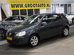 Volkswagen Polo - 1.2 Trendline Airco, Isofix, Stuurbekrachtiging