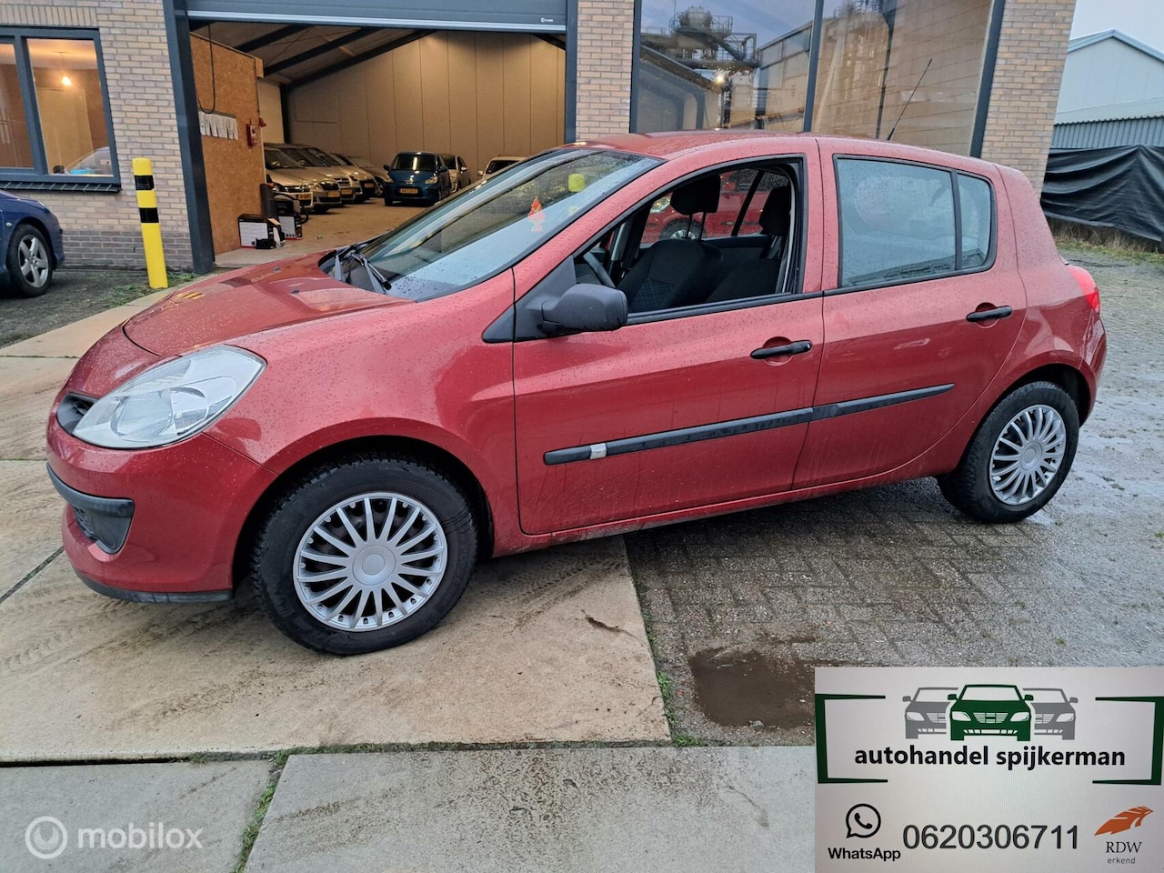 Renault Clio - 1.2-16V Authentique 1.2-16V Authentique - AutoWereld.nl